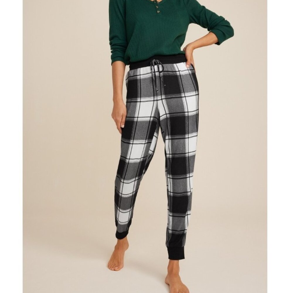 Maurices Black & White Buffalo Plaid Lounge/Pajama Pants